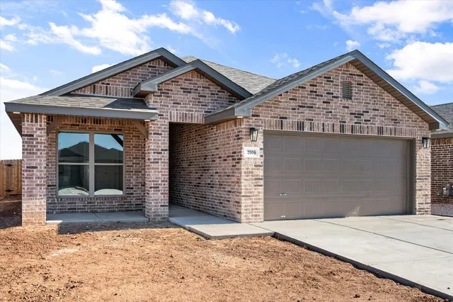 Photo 3 — 2006 Cottonwood Avenue, Wolfforth, TX 79382