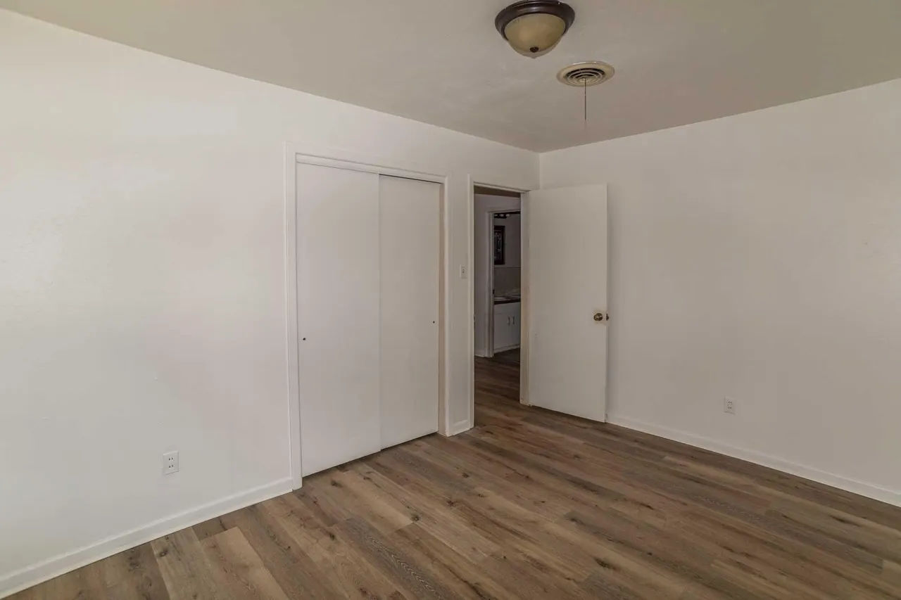 Photo 17 — 5104 45th Street, Lubbock, TX 79414