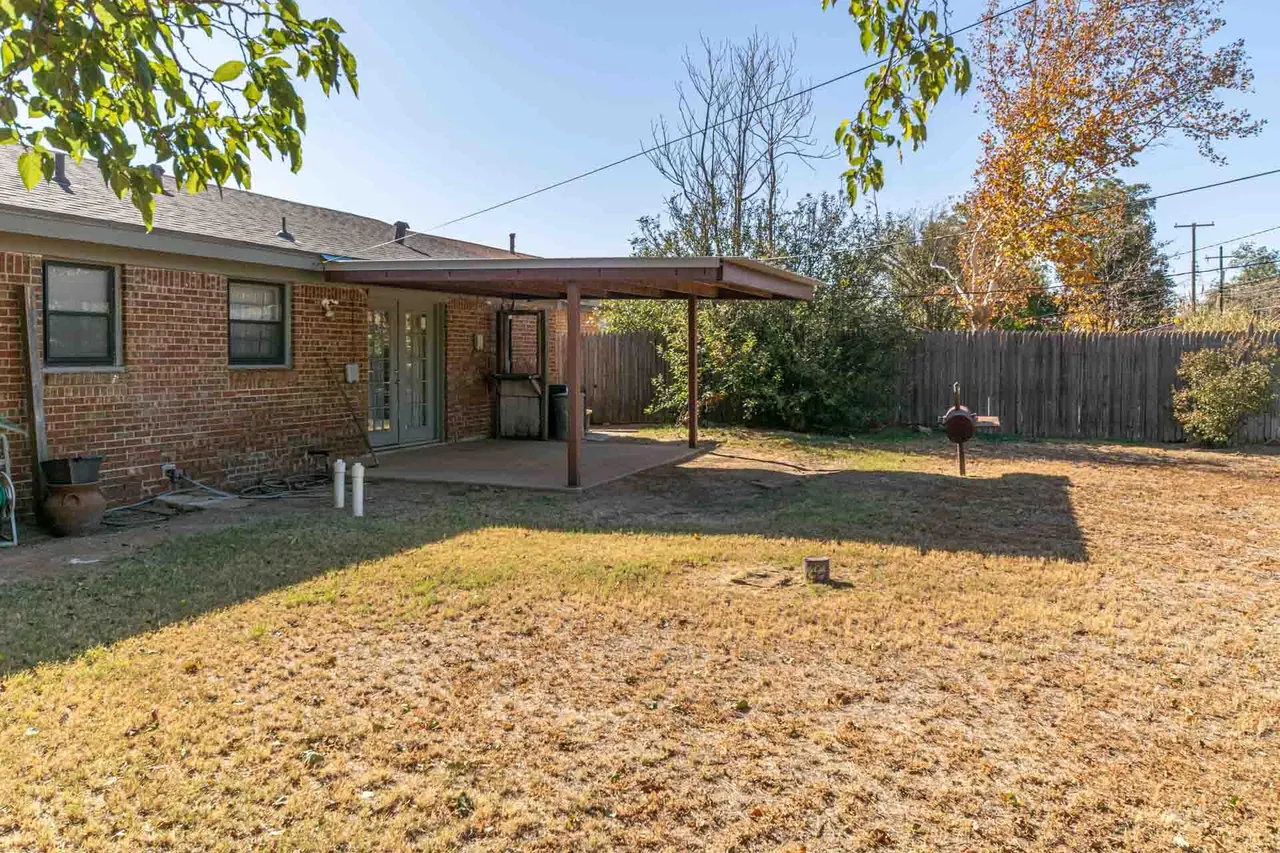 Photo 25 — 5104 45th Street, Lubbock, TX 79414
