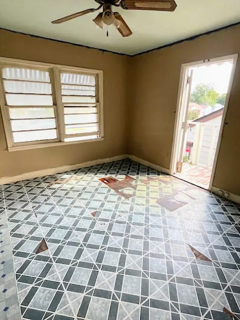 Photo 22 — 2417 27th Street, Lubbock, TX 79411