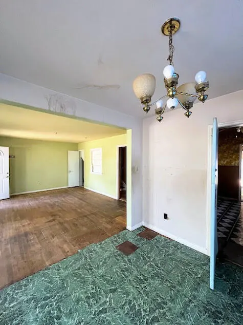 Photo 5 — 2417 27th Street, Lubbock, TX 79411