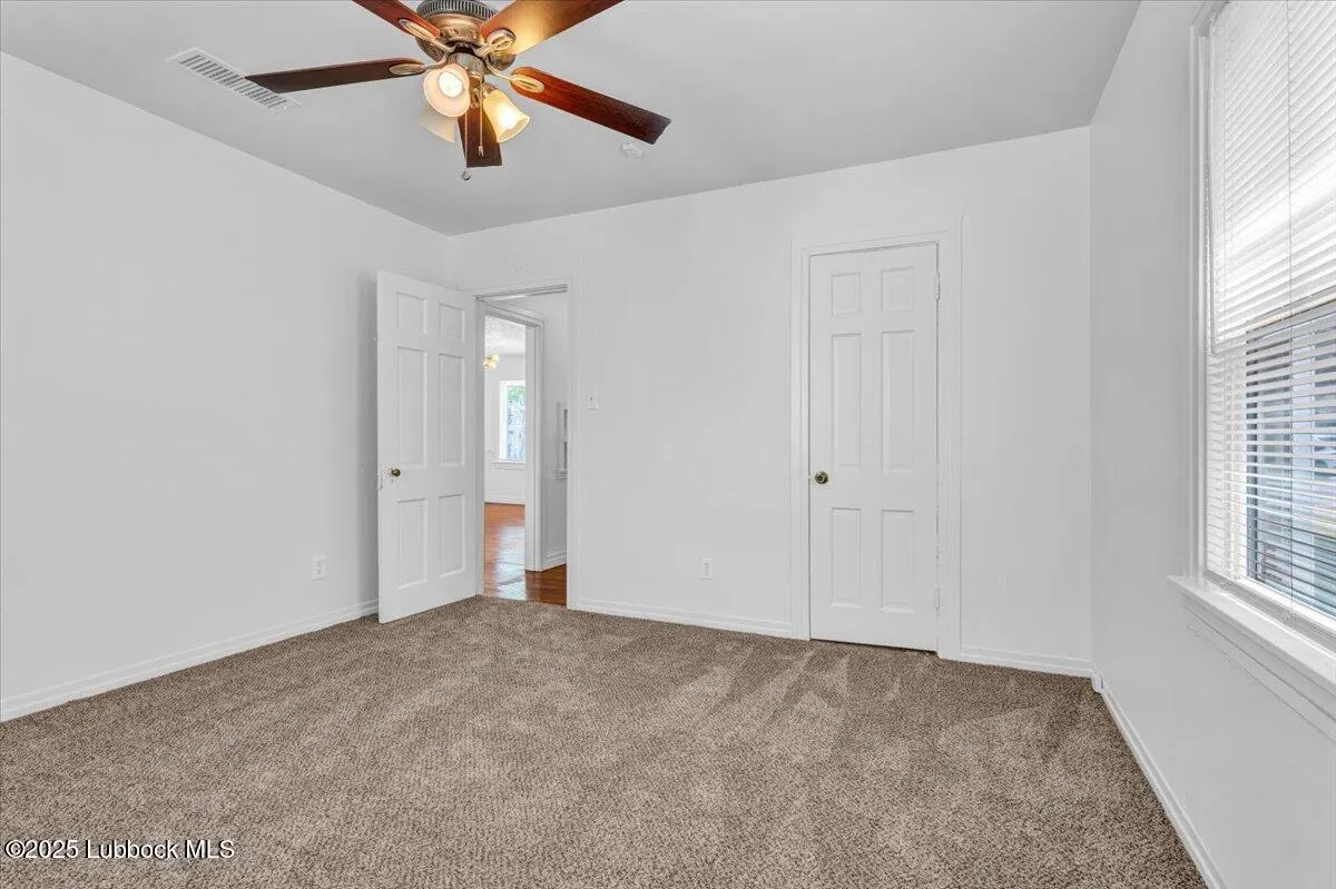 Photo 18 — 2427 26th Street, Lubbock, TX 79411