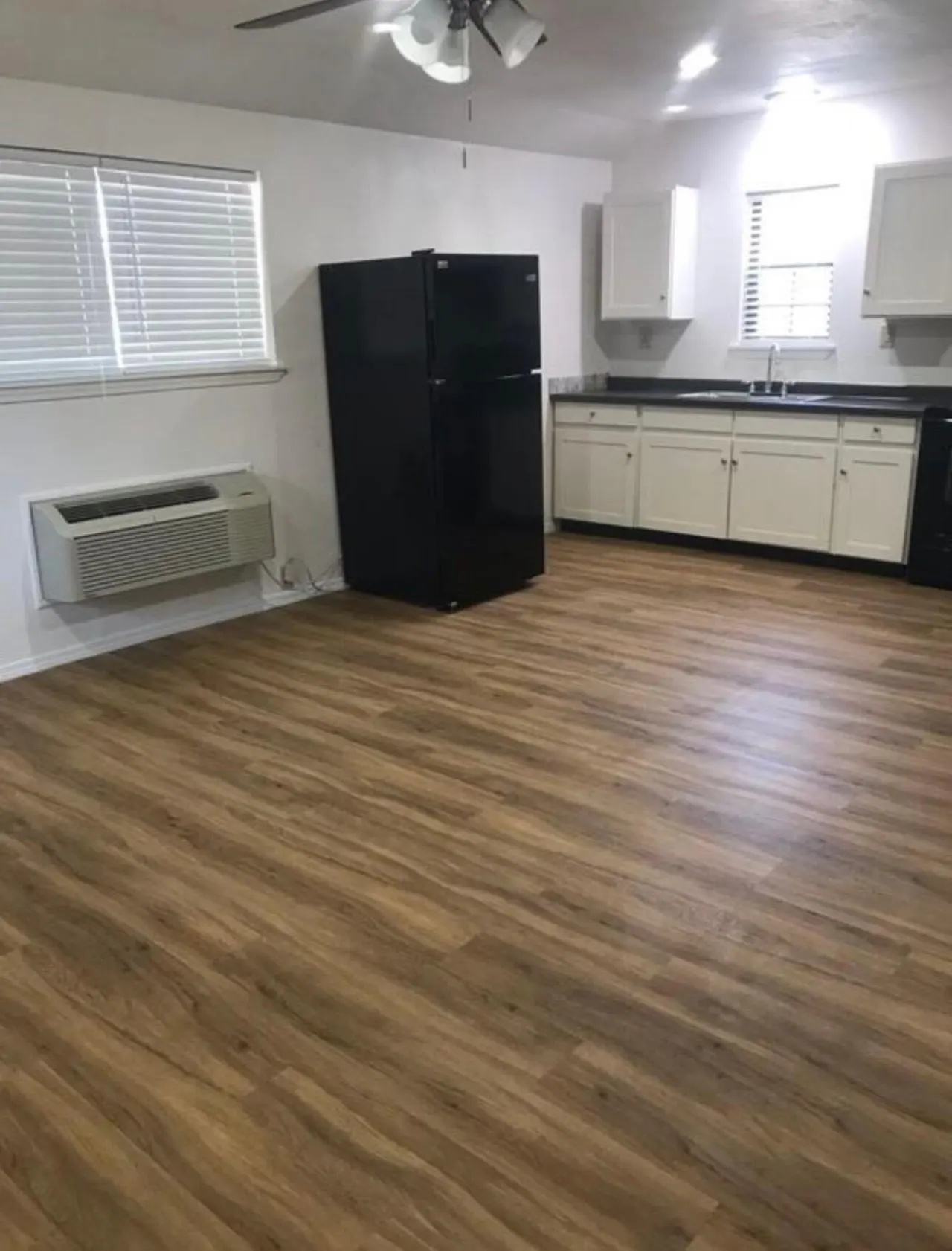 Photo 8 — 1912 25th Street, Lubbock, TX 79411