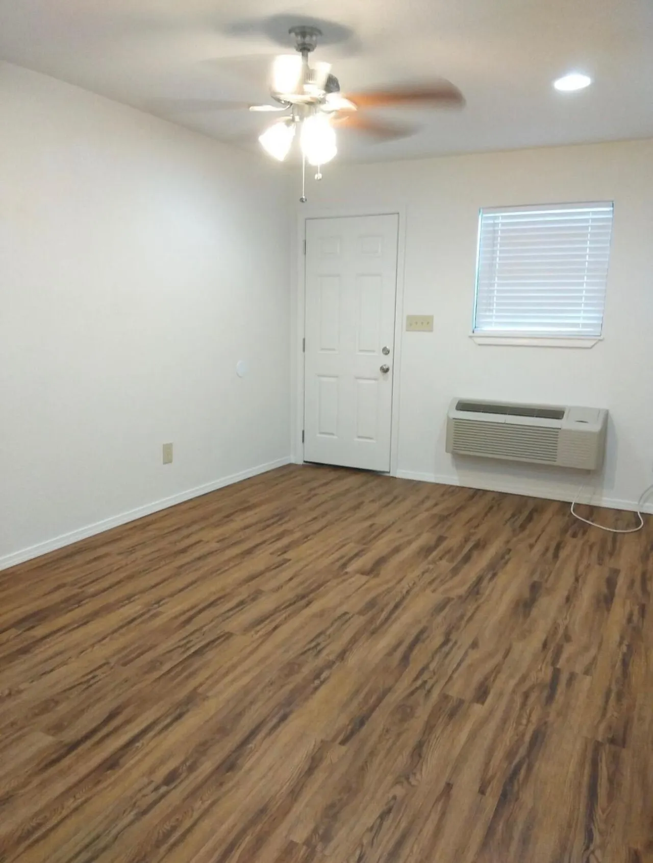 Photo 21 — 1912 25th Street, Lubbock, TX 79411