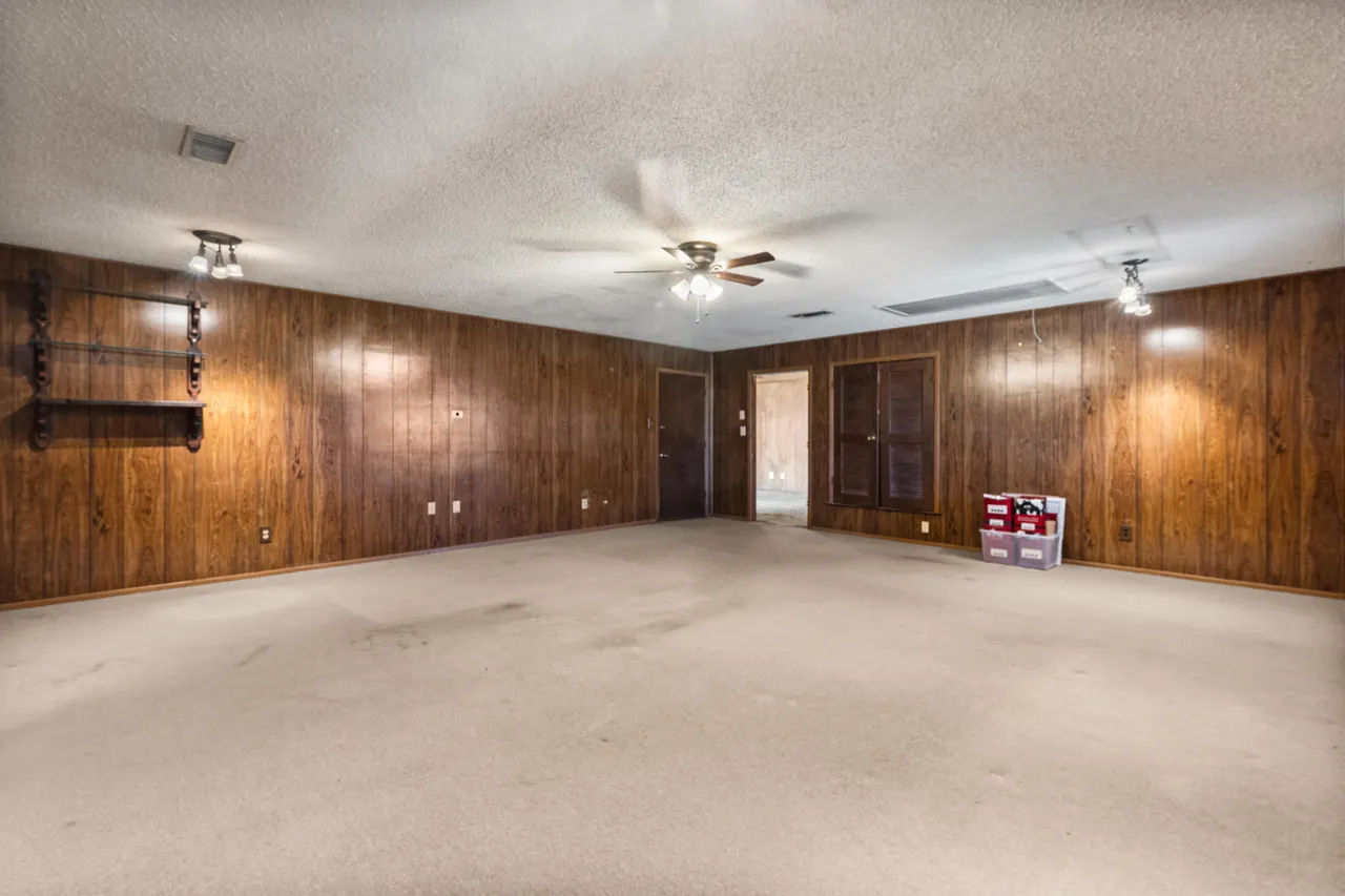 Photo 19 — 5440 48th Street, Lubbock, TX 79414