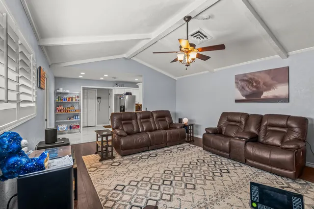 Photo 8 — 408 Hickory Street, Levelland, TX 79336