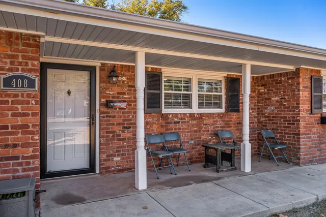 Photo 3 — 408 Hickory Street, Levelland, TX 79336