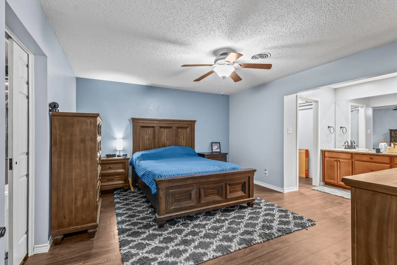 Photo 17 — 408 Hickory Street, Levelland, TX 79336