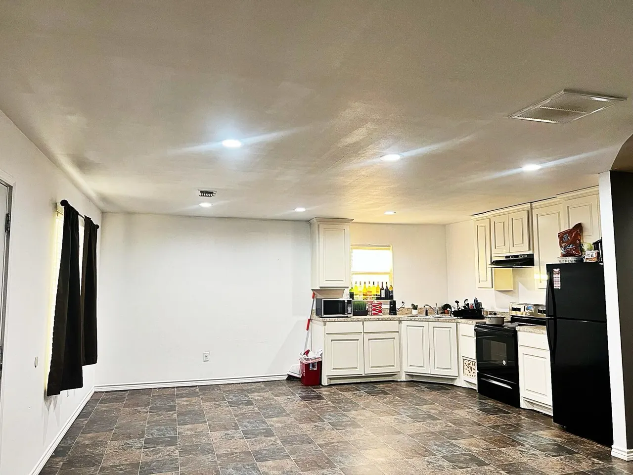Photo 5 — 3301 E Dartmouth Street, Lubbock, TX 79403