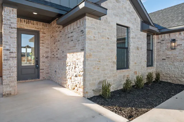 Photo 3 — 1401 Durham Avenue, Wolfforth, TX 79382