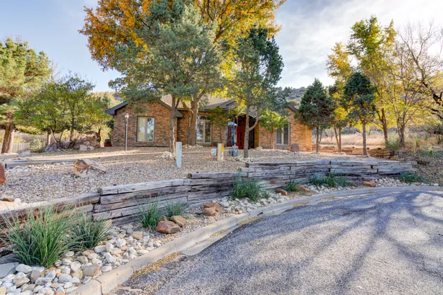 Photo 3 — 3 Sunset Lane, Ransom Canyon, TX 79366