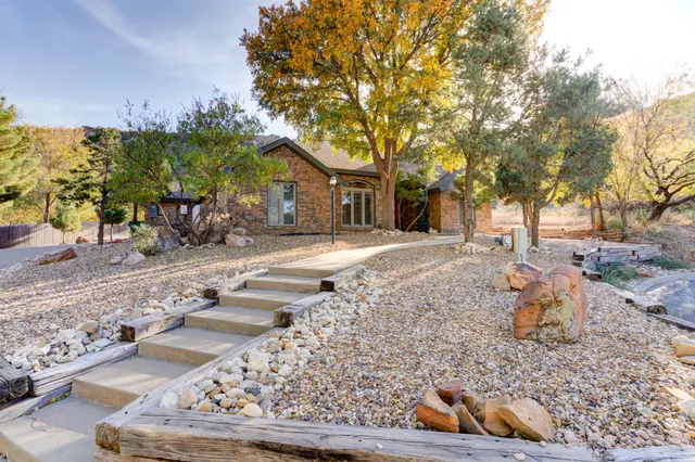 Photo 4 — 3 Sunset Lane, Ransom Canyon, TX 79366