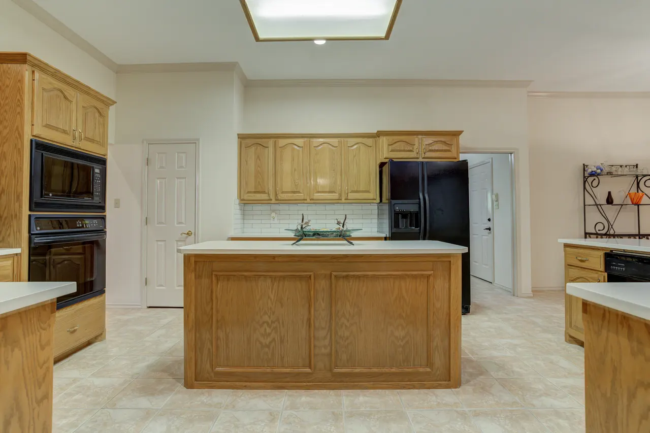 Photo 23 — 3 Sunset Lane, Ransom Canyon, TX 79366