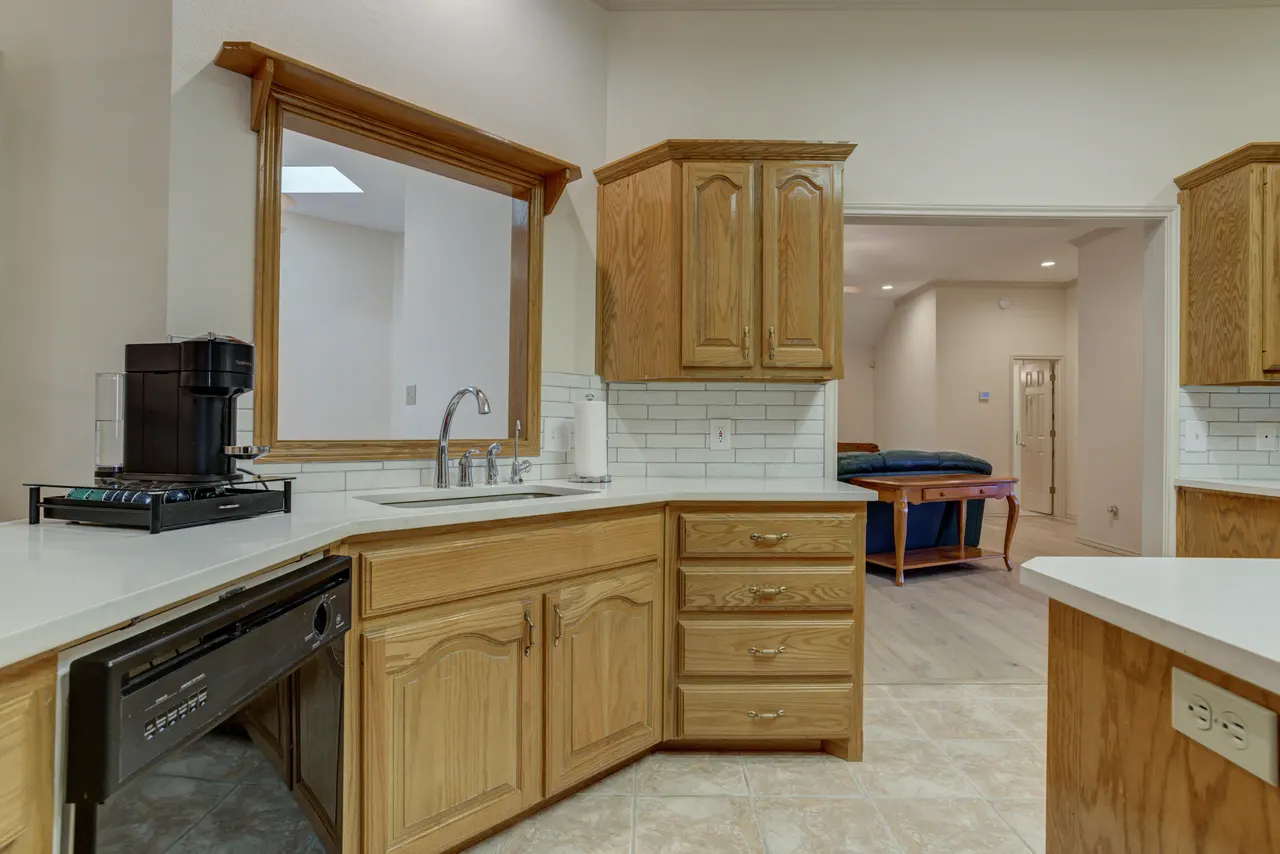 Photo 28 — 3 Sunset Lane, Ransom Canyon, TX 79366
