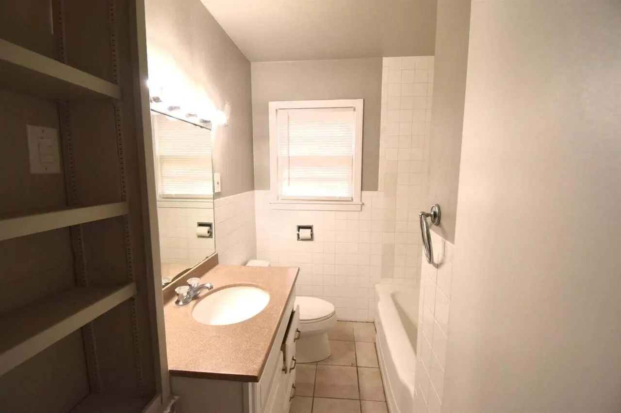 Photo 7 — 2027 65th Street, Lubbock, TX 79412