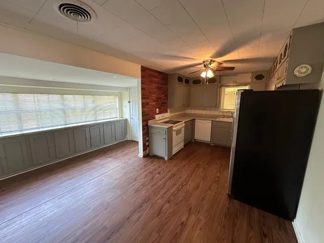 Photo 6 — 3113 26th Street, Lubbock, TX 79410