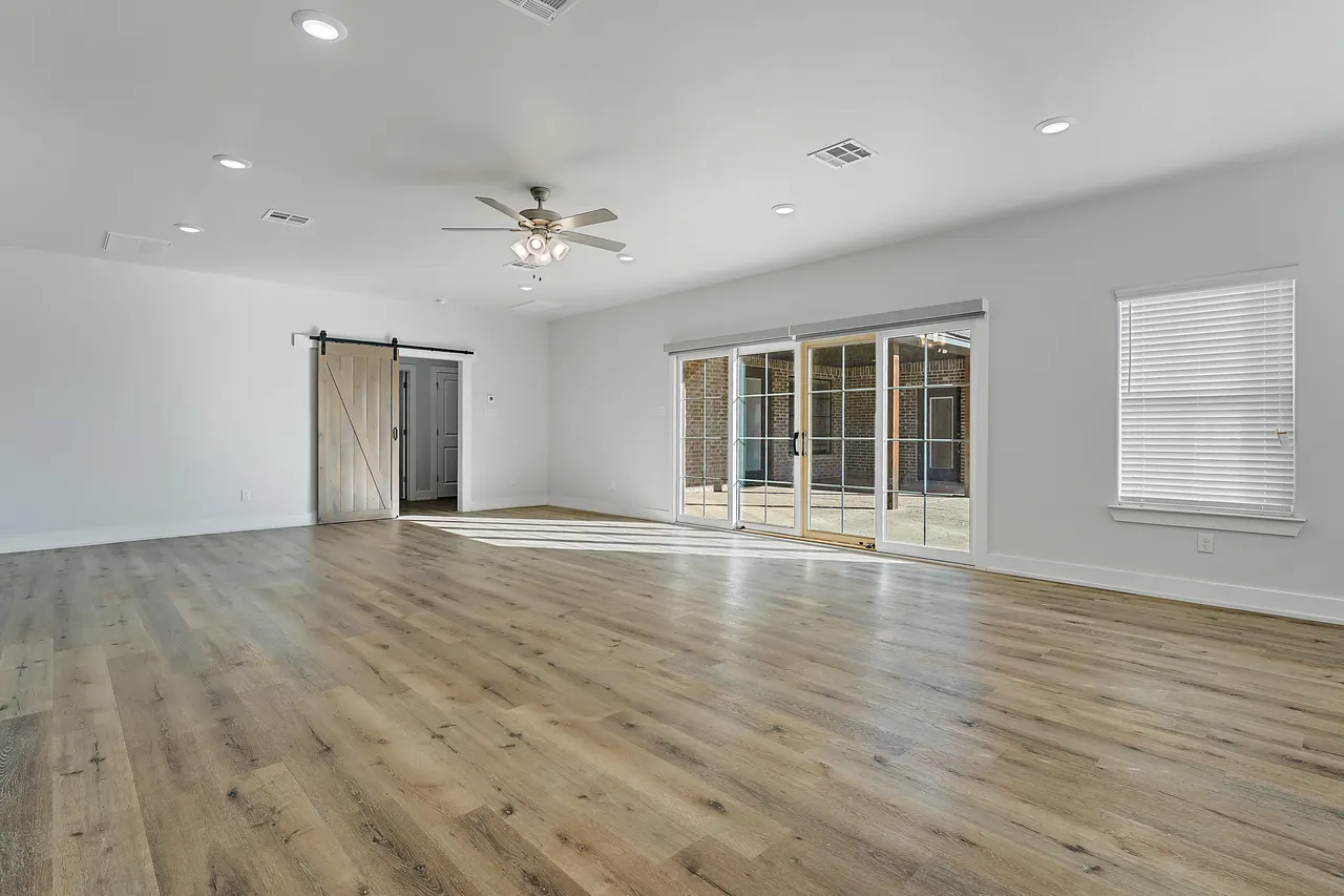 Photo 8 — 9217 County Road 6870, Lubbock, TX 79407