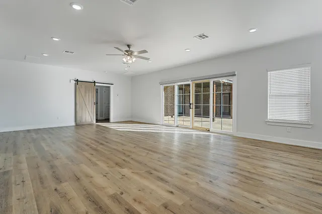 Photo 8 — 9217 County Road 6870, Lubbock, TX 79407