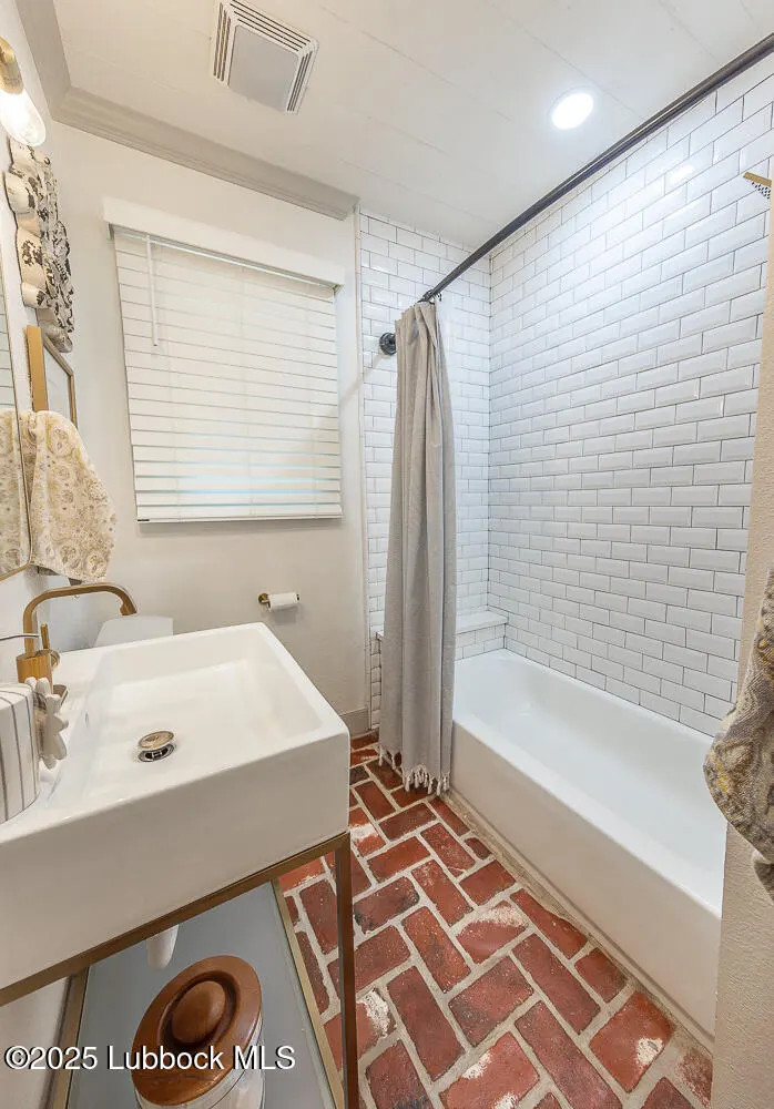 Photo 10 — 2602 25th Street, Lubbock, TX 79410