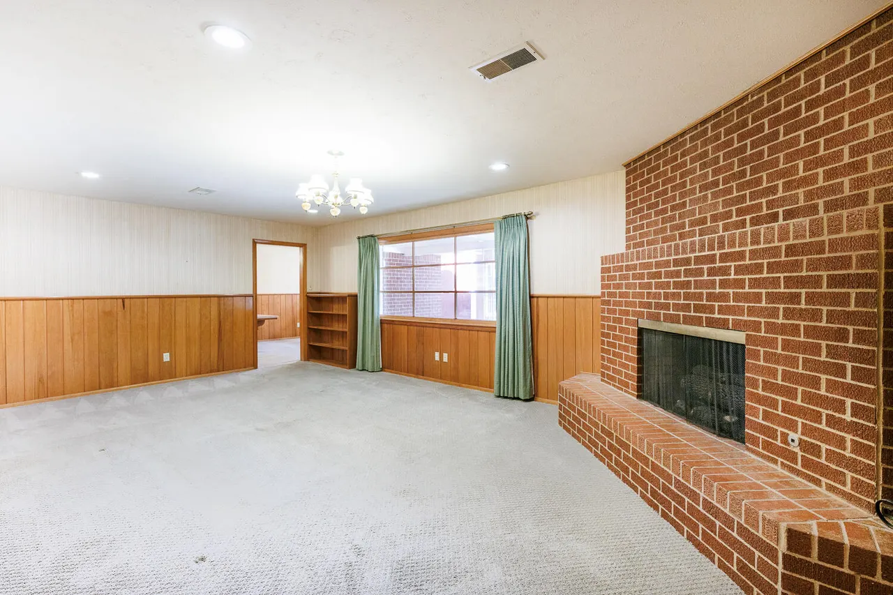 Photo 9 — 3422 59th Street, Lubbock, TX 79413