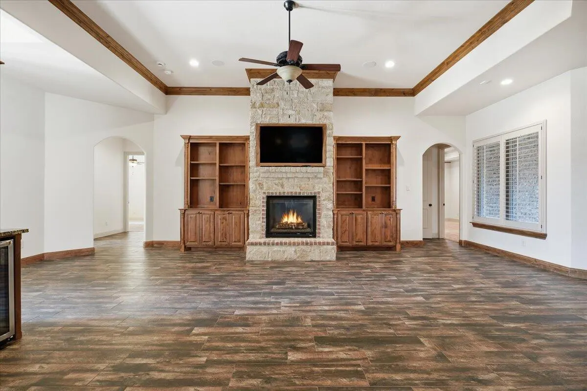 Photo 6 — 1204 N 14th Place, Wolfforth, TX 79382