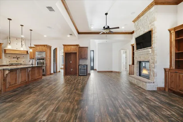Photo 7 — 1204 N 14th Place, Wolfforth, TX 79382