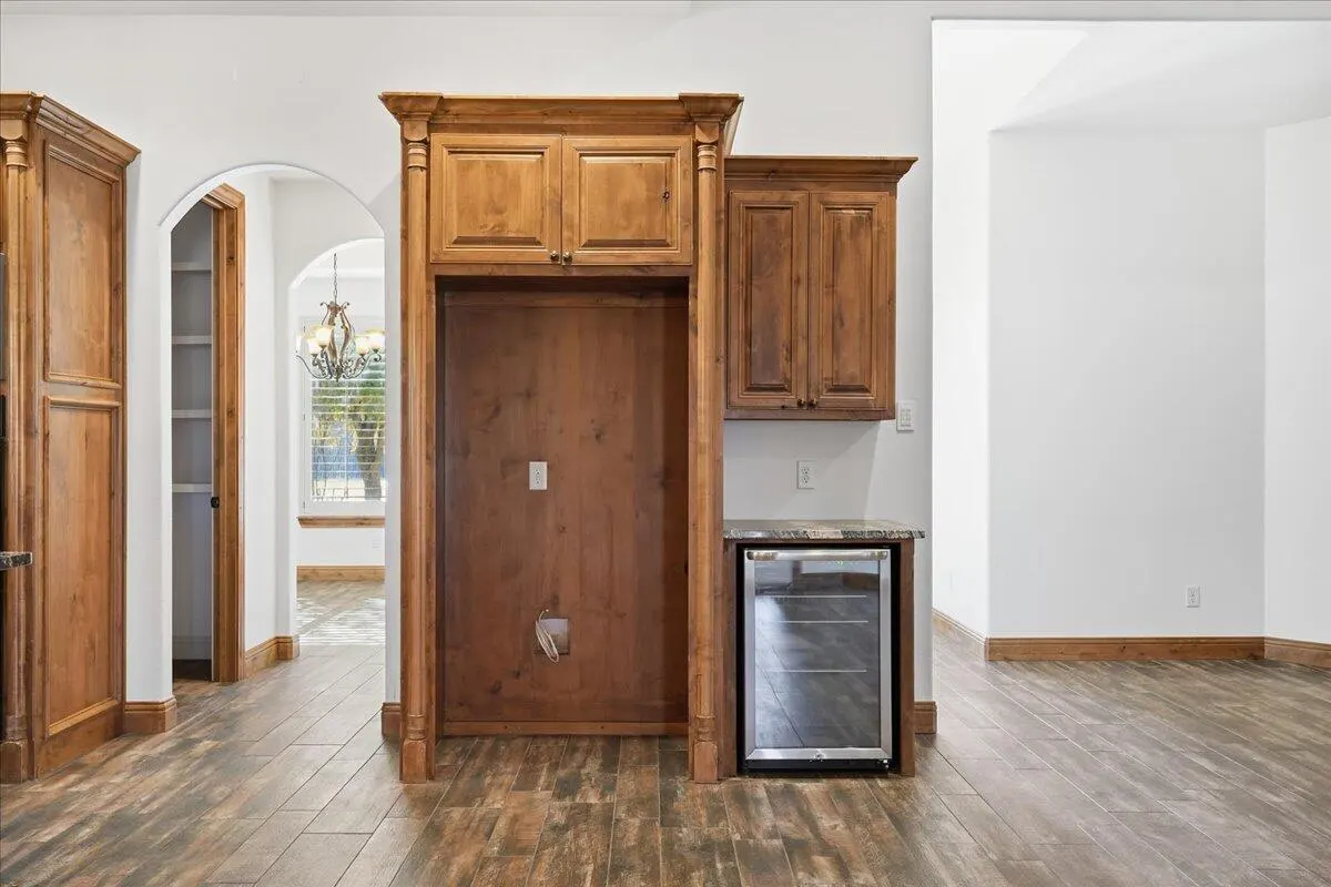 Photo 11 — 1204 N 14th Place, Wolfforth, TX 79382