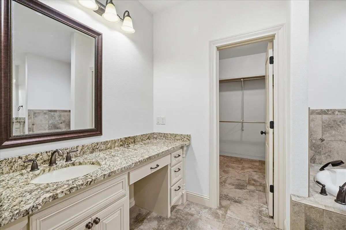 Photo 24 — 1204 N 14th Place, Wolfforth, TX 79382