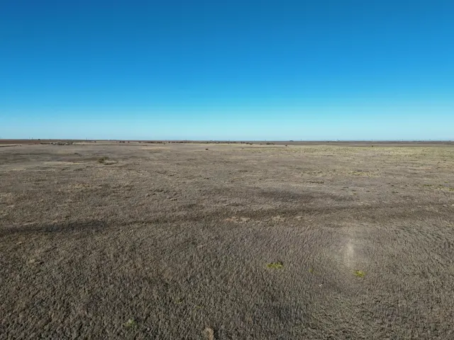 Photo 3 — 10586 CR 158, Sudan, TX 79371