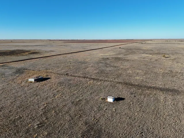 Photo 5 — 10586 CR 158, Sudan, TX 79371