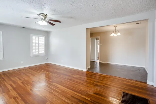 Photo 3 — 2706 36th Street, Lubbock, TX 79413