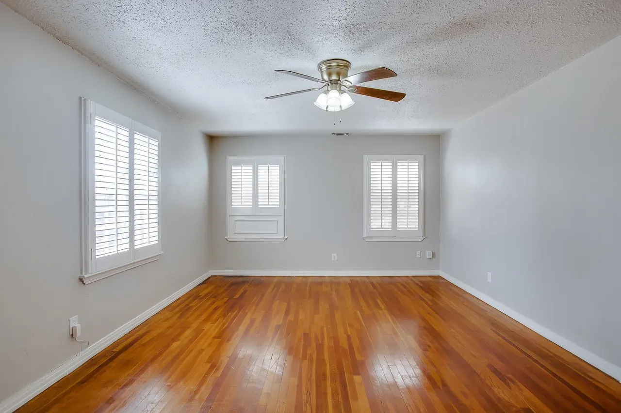 Photo 8 — 2706 36th Street, Lubbock, TX 79413