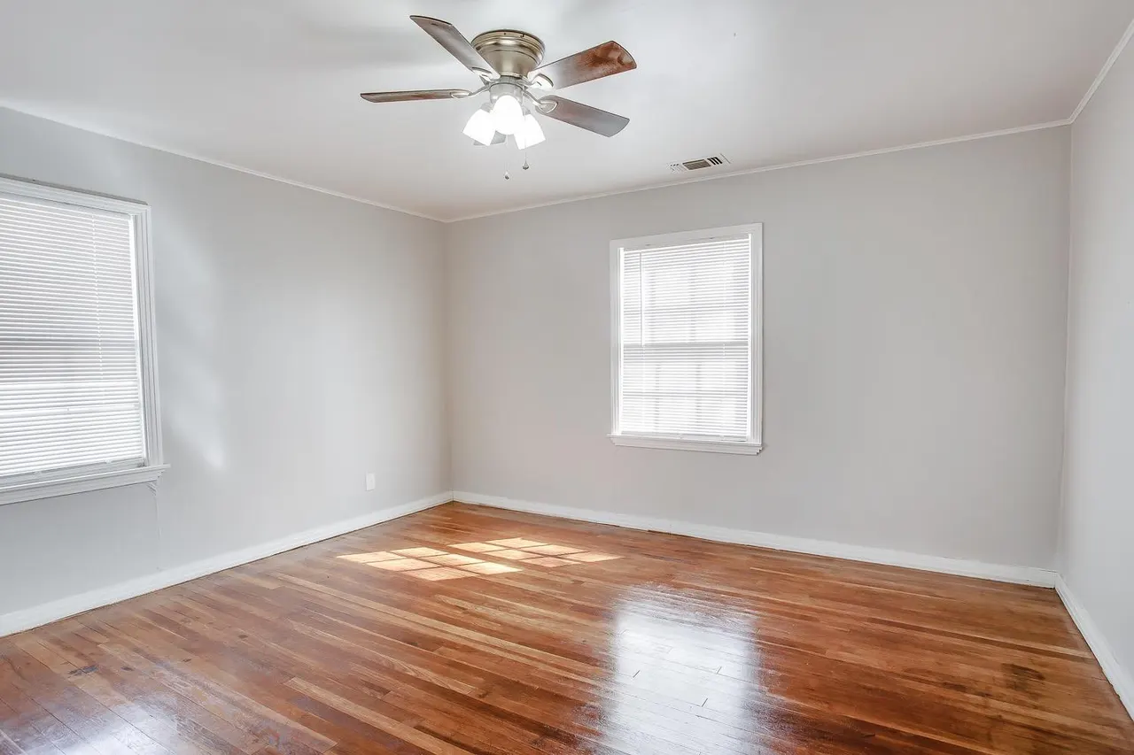 Photo 9 — 2706 36th Street, Lubbock, TX 79413