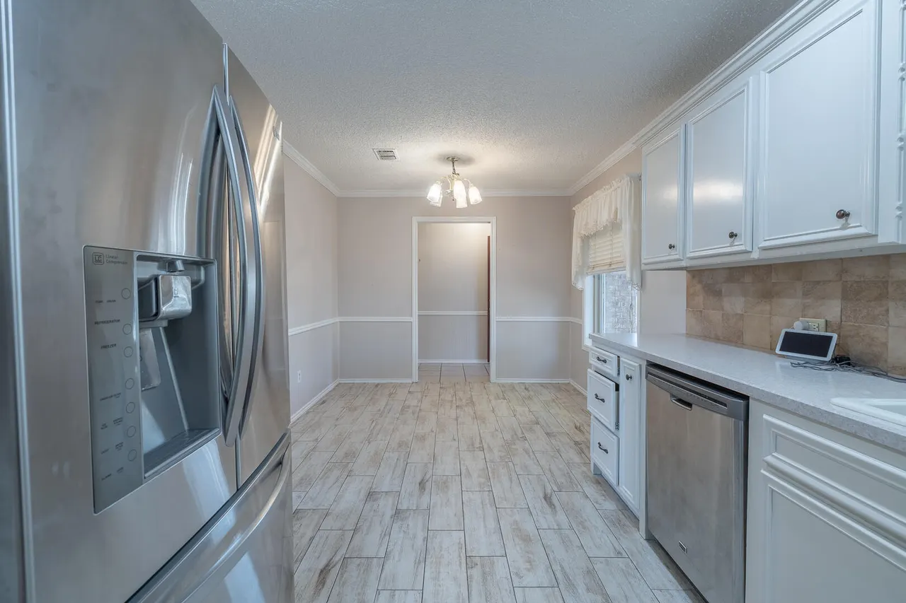 Photo 11 — 1414 5th Street, Shallowater, TX 79363