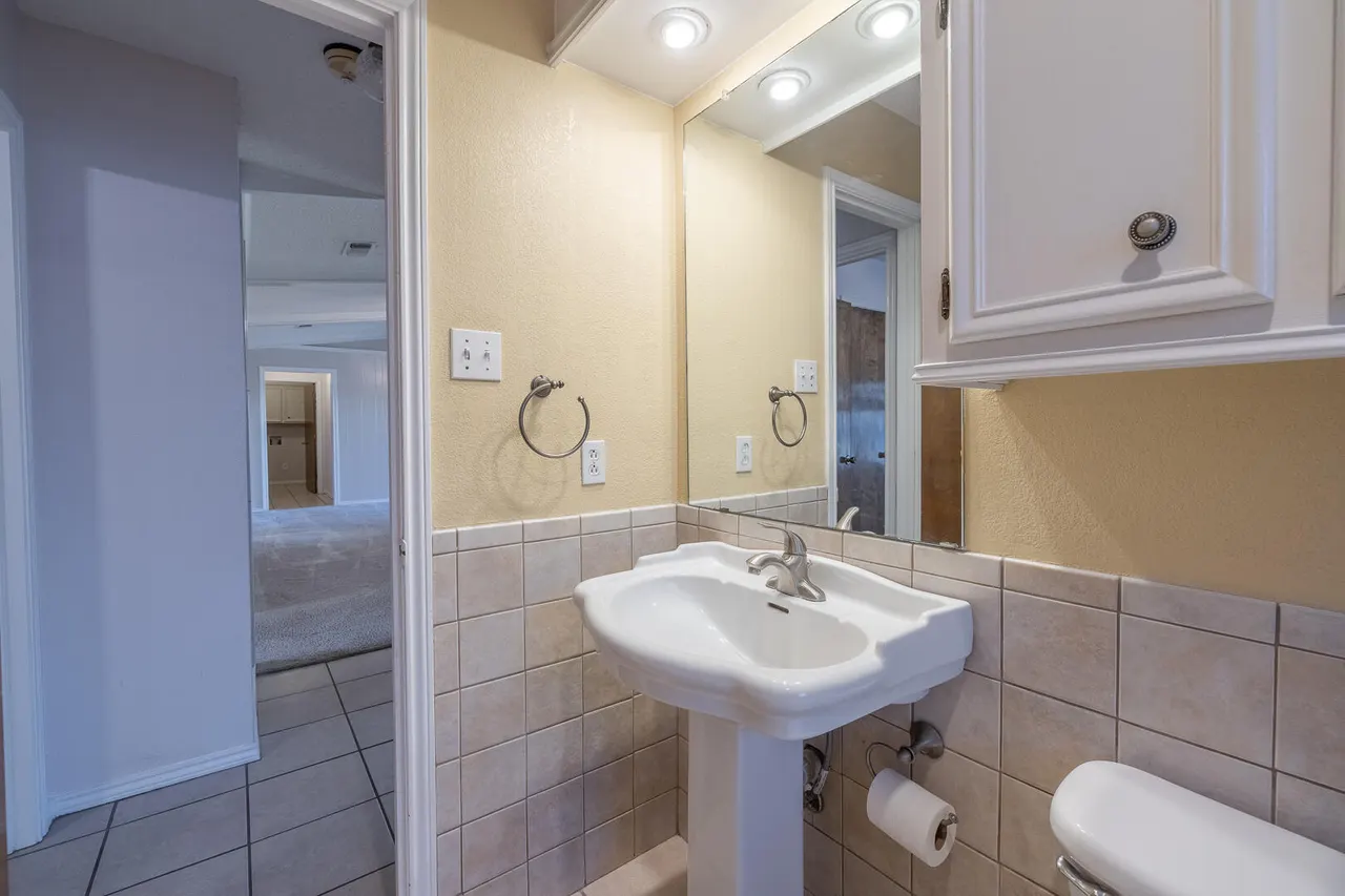 Photo 19 — 1414 5th Street, Shallowater, TX 79363