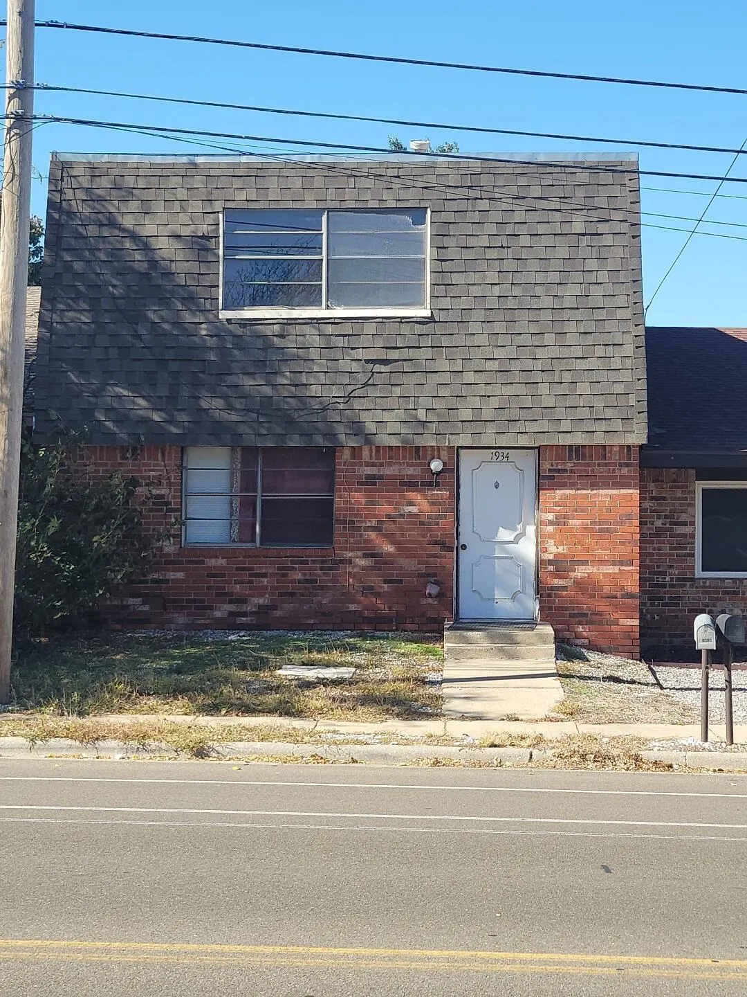 Front exterior — 1934  Port Lane, Amarillo, TX 79106