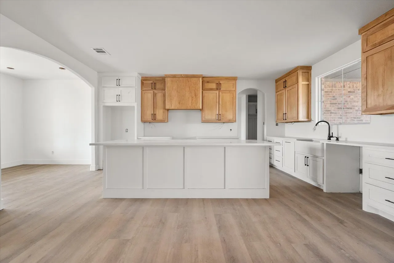 Photo 11 — 307 Boxwood Avenue, New Home, TX 79381