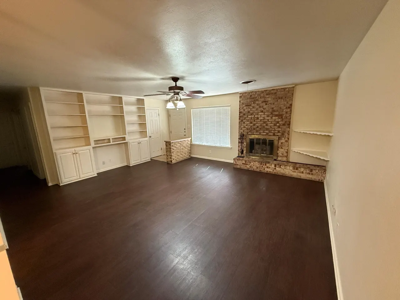 Photo 3 — 5420 42nd Street, Lubbock, TX 79414
