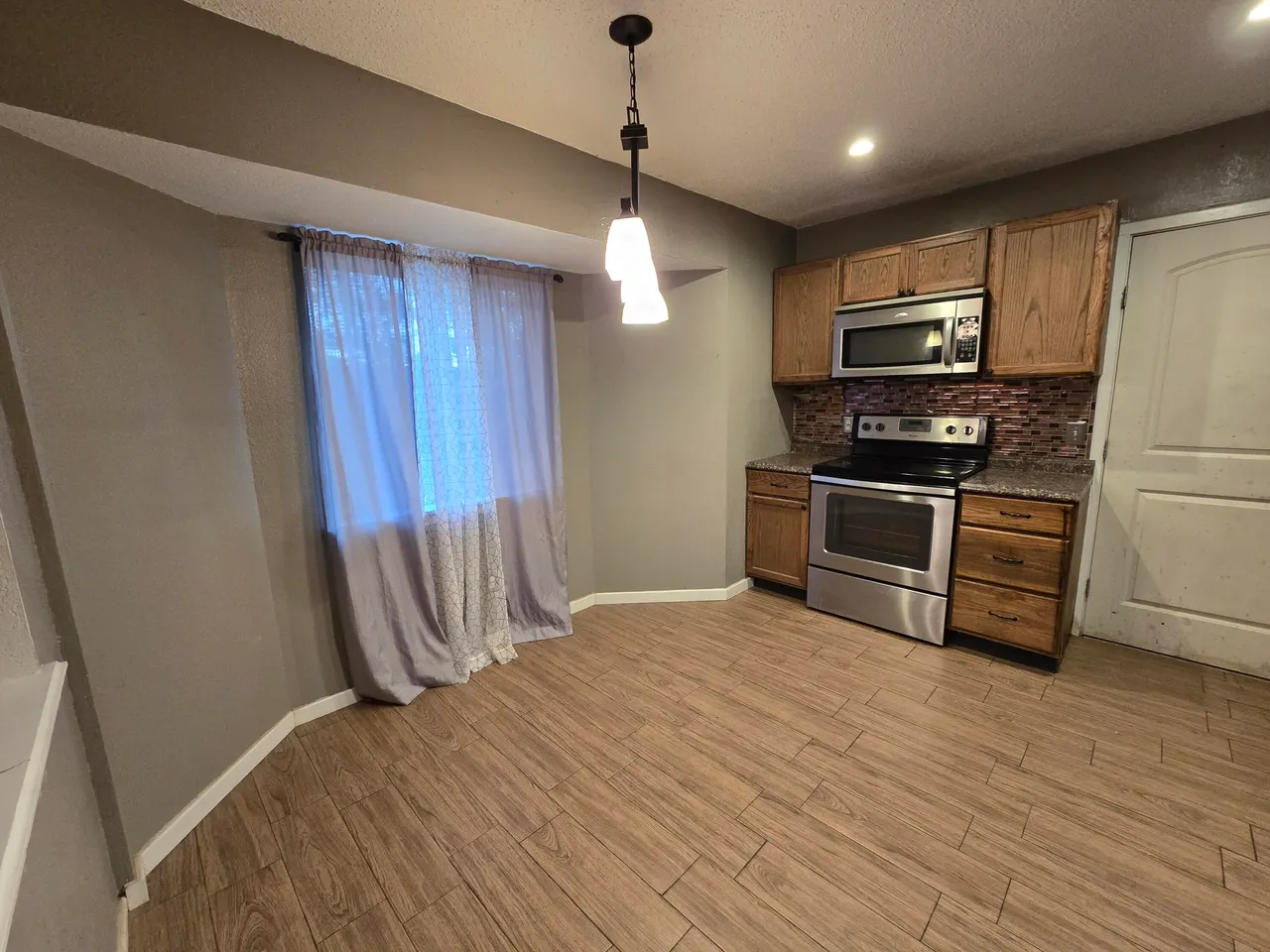 Photo 4 — 5009 54th Street, Lubbock, TX 79414