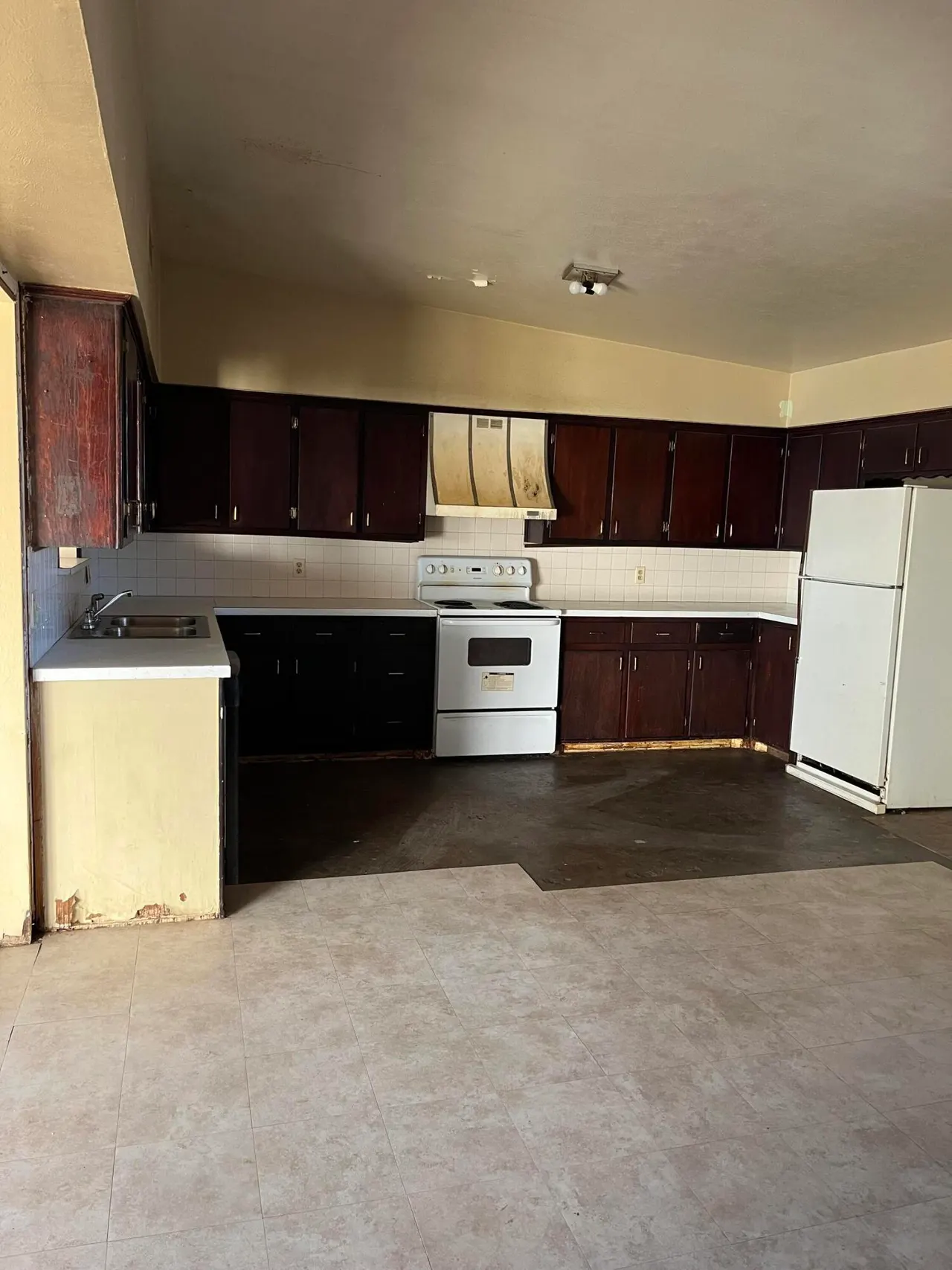 Photo 4 — 1107 53rd Street, Lubbock, TX 79412