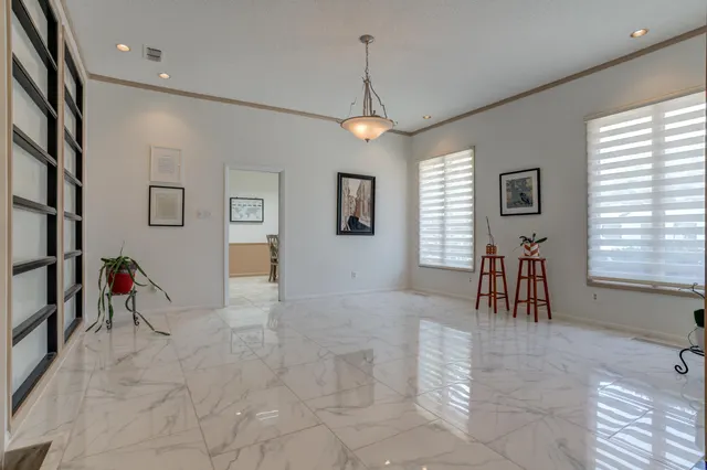 Photo 7 — 4528 7th Street, Lubbock, TX 79416