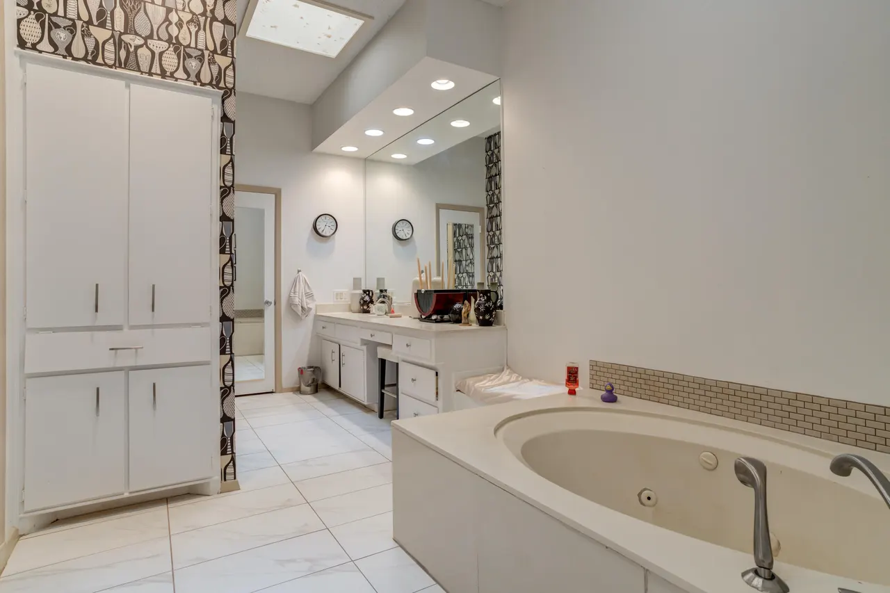 Photo 43 — 4528 7th Street, Lubbock, TX 79416