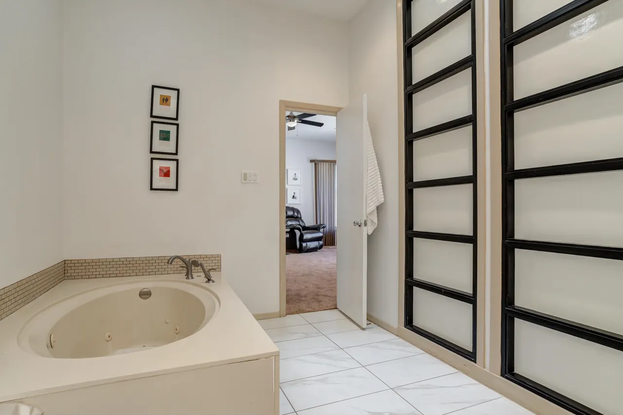 Photo 44 — 4528 7th Street, Lubbock, TX 79416