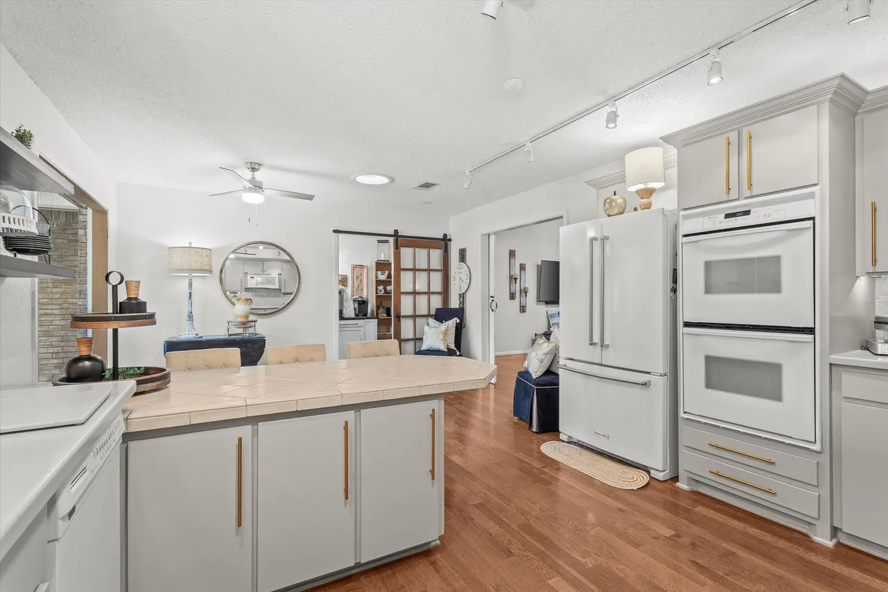 Photo 9 — 303 Cottonwood Lane, Levelland, TX 79336