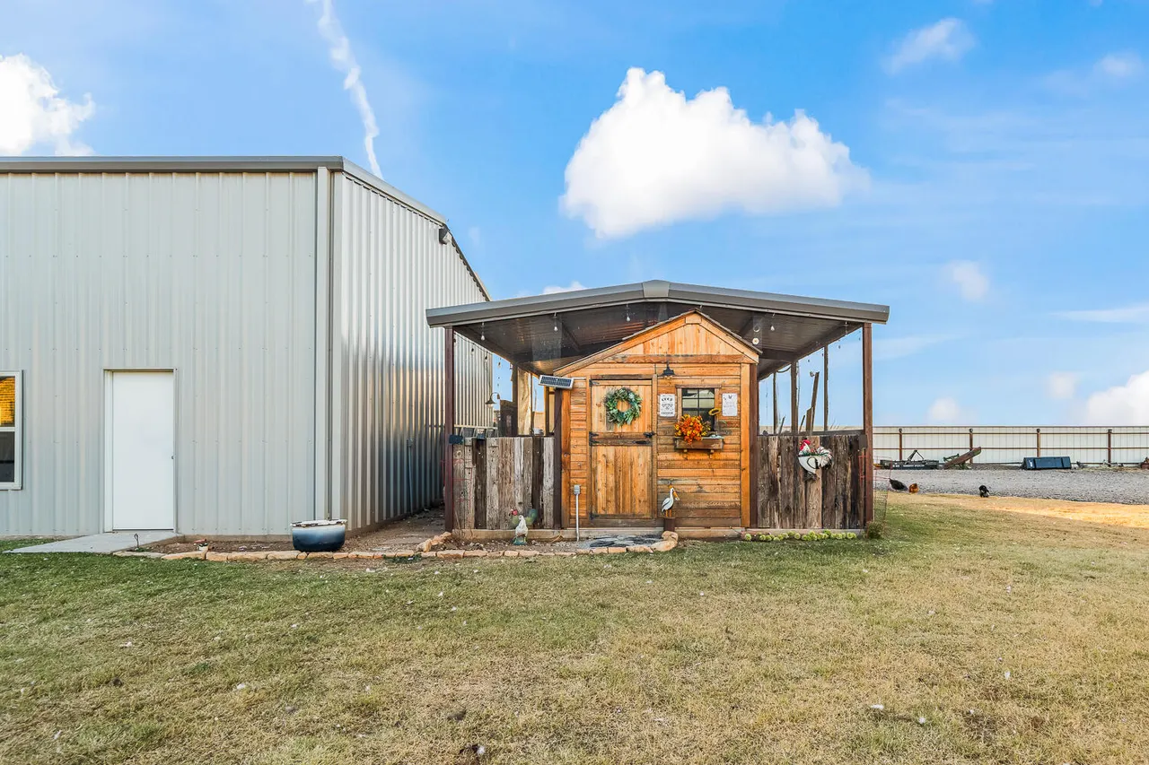 Photo 60 — 7723 E County Rd 5500, Idalou, TX 79329