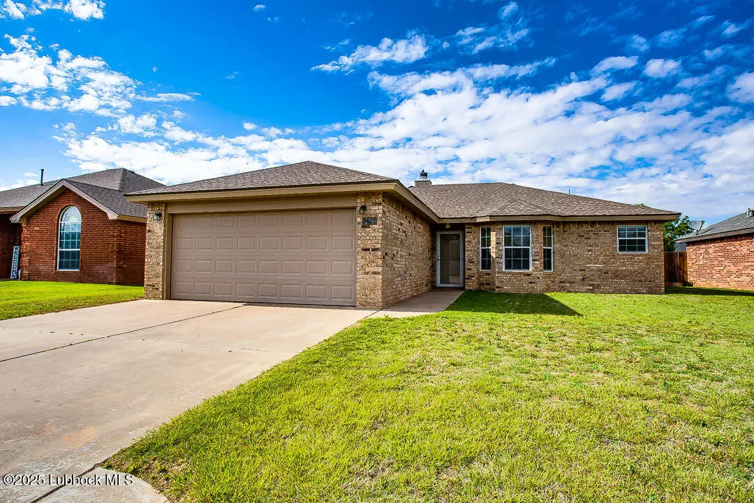 Photo 2 — 6512 7th Street, Lubbock, TX 79416