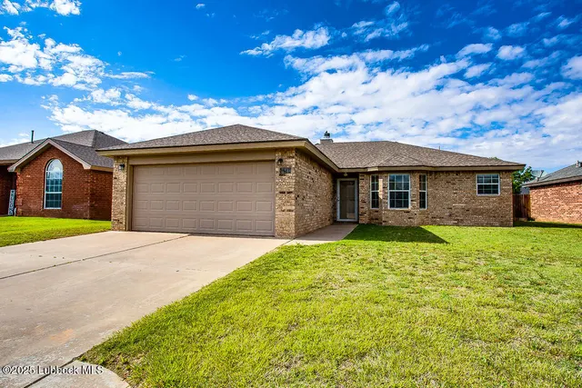 Photo 2 — 6512 7th Street, Lubbock, TX 79416