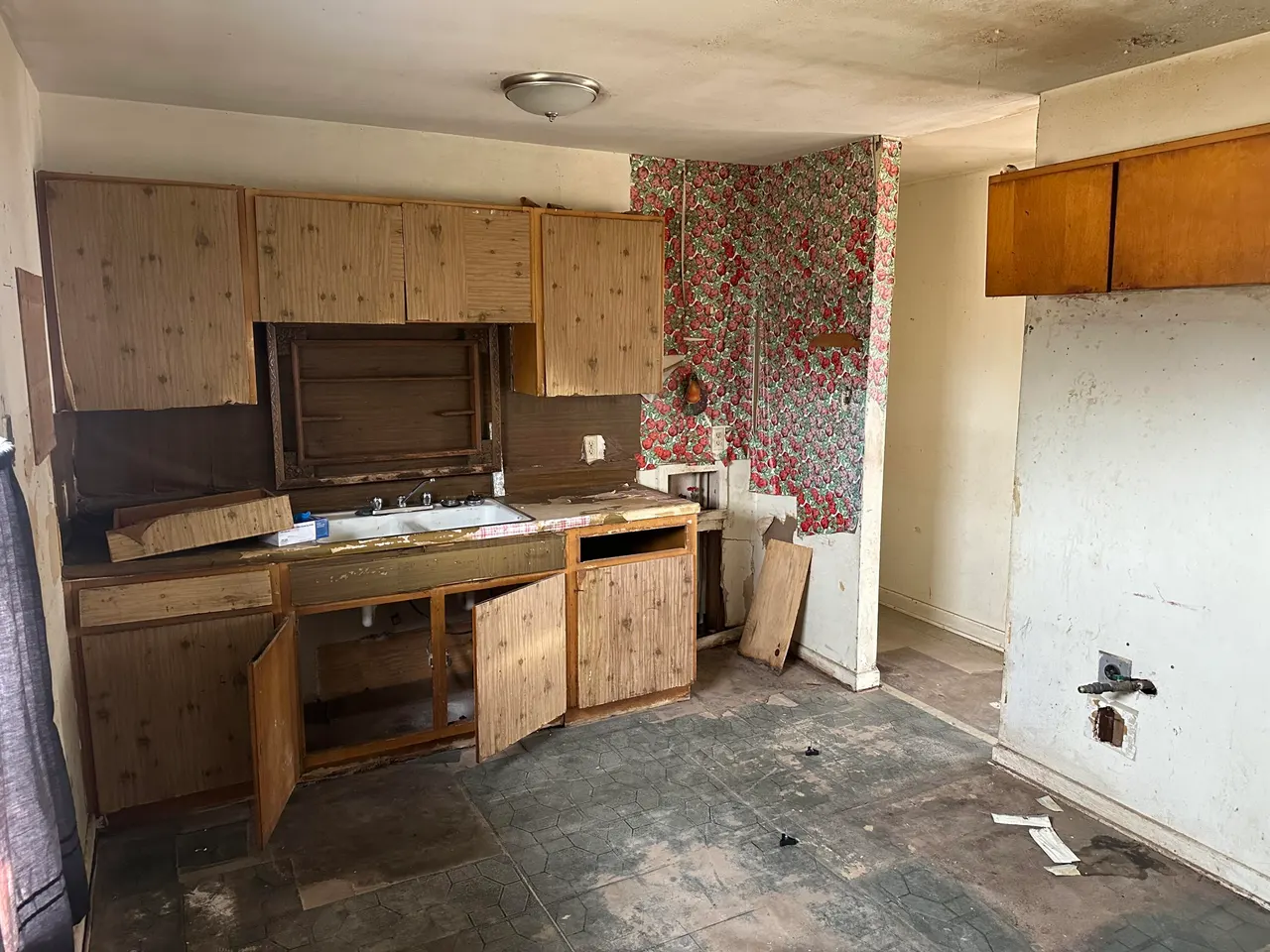 Photo 10 — 3307 E 17th Street, Lubbock, TX 79403