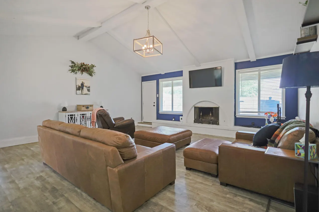 Photo 5 — 4716 66th Street, Lubbock, TX 79414
