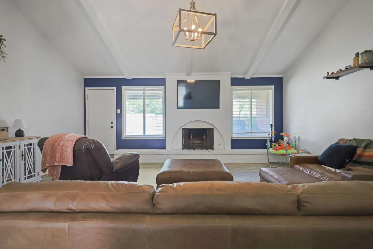 Photo 11 — 4716 66th Street, Lubbock, TX 79414